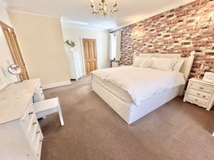 Photo 30- click for photo gallery